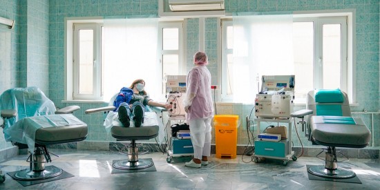 Переболевшие коронавирусом москвичи могут стать донорами для больных COVID-19