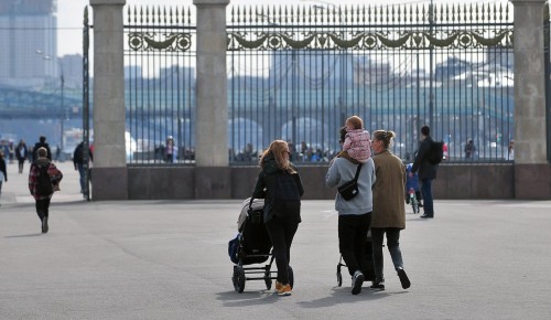 Сенатор Инна Святенко: Объем выплат для молодых семей в Москве вырос кратно за последние 10 лет