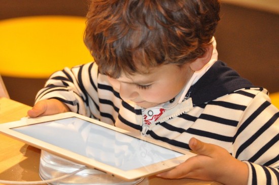 Как защитить ребенка от интернет-провокаций?