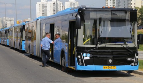 Бесплатные автобусы продолжают курсировать на закрытом участке Сокольнической линии