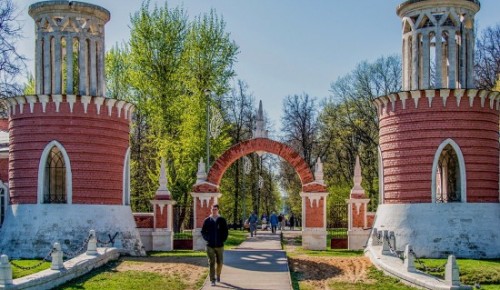 Воронцовский парк приглашает посмотреть онлайн-фотовыставки