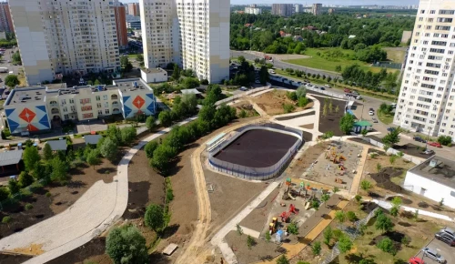 Зелёный оазис района. В Южном Бутове внутри жилого квартала строят уникальный парк