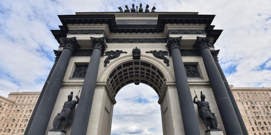 Семь памятников героям войны 1812 года отреставрируют в Москве — Сергунина 