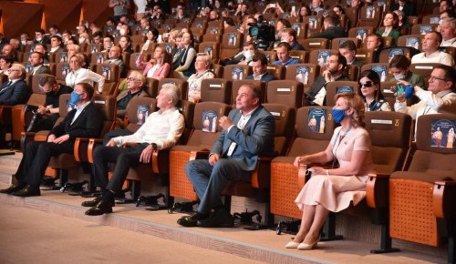 Сенатор Инна Святенко: Площадка штаба общественной поддержки «ЕР» стала местом диалога партии и избирателей