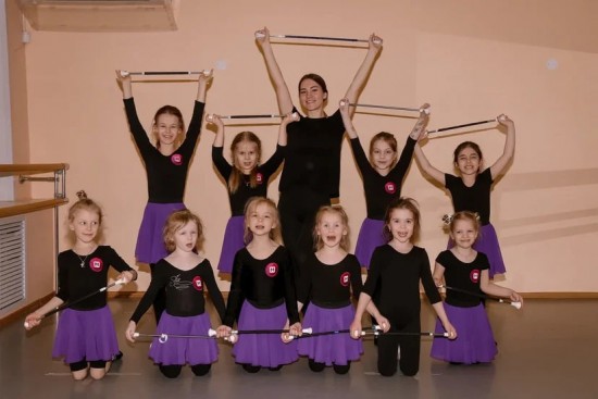 Присоединиться к занятиям в танцевально-спортивной школе приглашает досуговый центр «Академический»