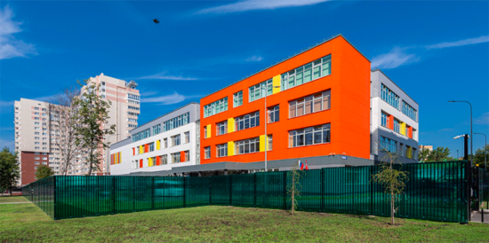 Собянин: За 10 лет в Москве построено свыше 430 новых школ и детсадов