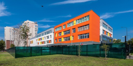 Собянин открыл в Щербинке новую школу, рассчитанную на 550 учеников