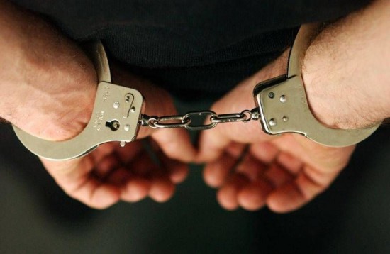 Полицейские Ясенева задержали мужчину, подозреваемого в причинении тяжкого вреда здоровью