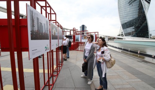 Город будущего на "Планете Москва".  Открылась выставка финалистов  конкурса  фотографии