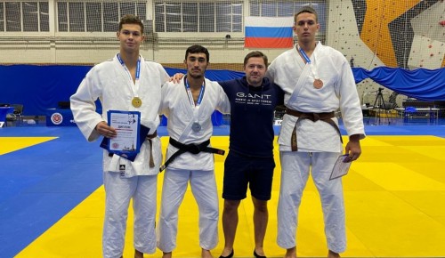 Воспитанники "Самбо-70" на Всероссийских соревнованиях по дзюдо завоевали полный комплект наград