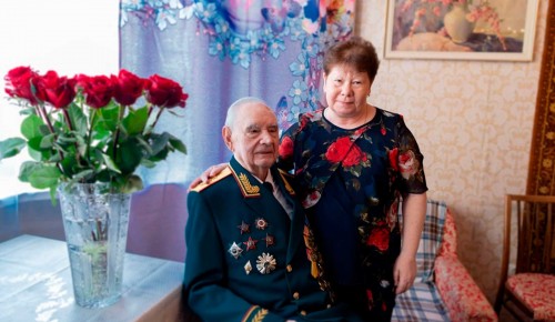 Собянин наградил знаком «80 лет Битвы за Москву» 98-летнего ветерана войны