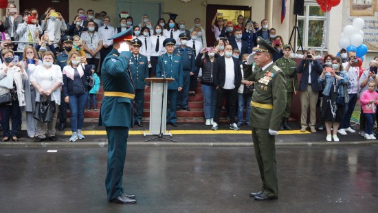 Торжественная церемония во втором Московском кадетском корпусе Технического пожарно-спасательного колледжа имени Героя Российской Федерации В.М. Максимчука