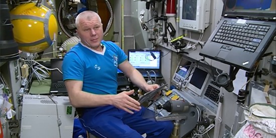 Находящийся на орбите космонавт Новицкий подал заявку на участие в онлайн- голосовании