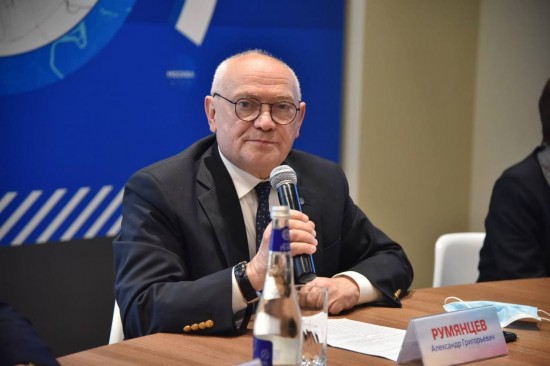 Академик Румянцев: Повышение финансирования медицины — реальное вложение в человеческий капитал