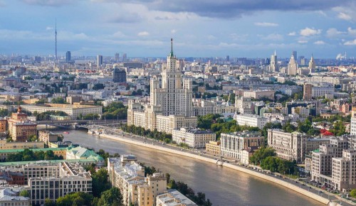 Путин и Собянин приняли участие в торжественном мероприятии, посвященном Дню города Москвы