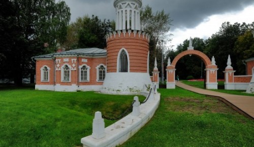 Воронцовский парк приглашает на экскурсии по живописным местам
