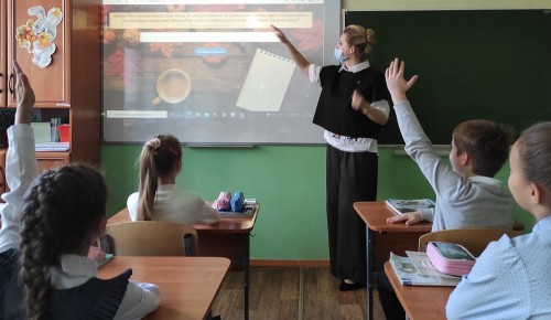 Собянин: Система образования Москвы стабильно входит в пятерку лучших в мире