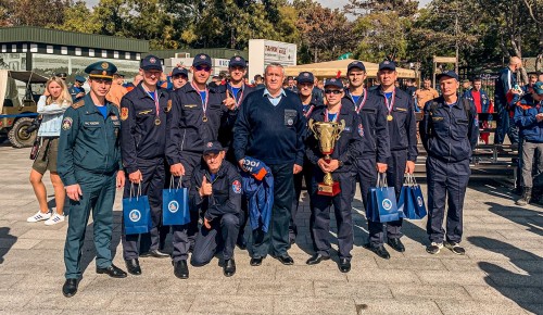 Сборная спасателей Москвы завоевала первое место на чемпионате России по многоборью