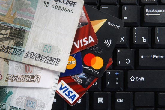 Деньги виртуальные, кража – реальная. Как не стать жертвой мошенников