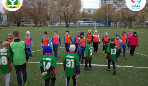 Юные спортсмены Котловки показали хорошую футбольную игру