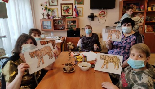 Жители пансионата для ветеранов труда №6 побывали в гостях в социальном доме "Обручевский"