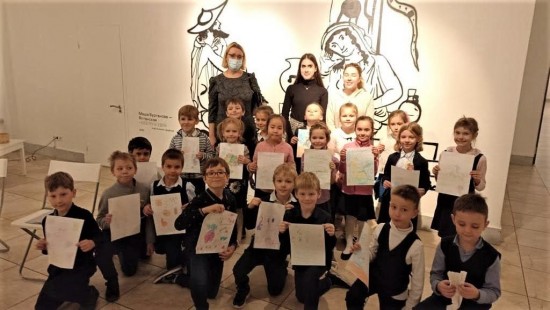 Первоклассники школы №17 побывали на уроке в художественной галерее "Беляево"