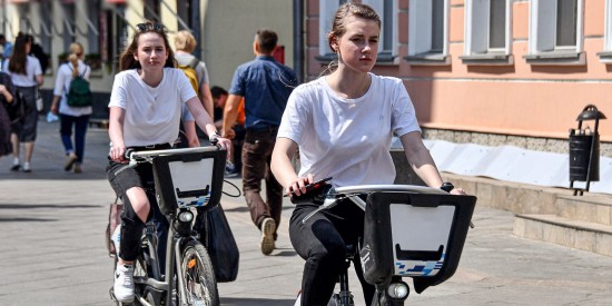 Москвичи смогут проголосовать за желаемое средство передвижения по территории ВДНХ