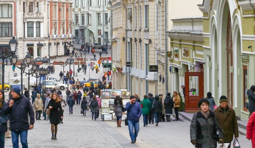 Власти Москвы провели серию информационных встреч с трудовыми мигрантами