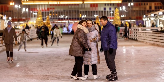 Московские парки приглашают горожан на катки с искусственным льдом — Сергунина