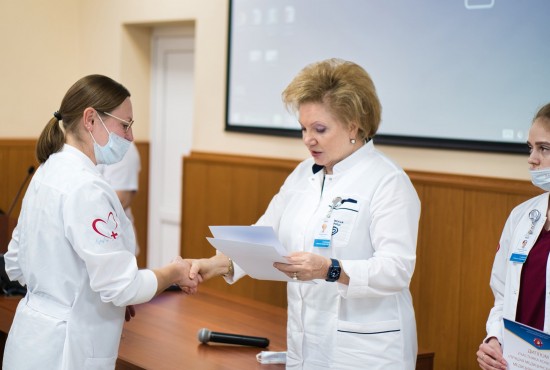 В медицинском холдинге им. В. В. Виноградова подвели итоги конкурса медсестер